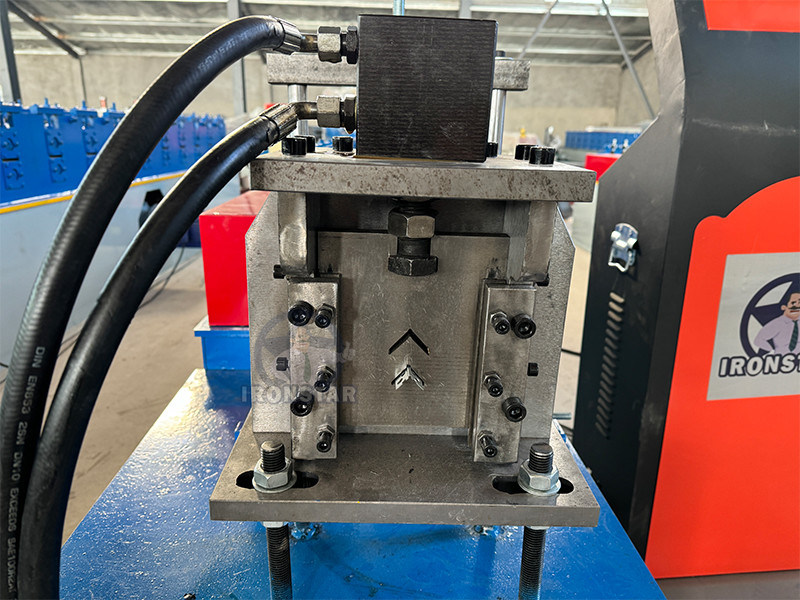 “PLC Control Perforated V Type Angle Bead Roll Forming Machine For Gypsum Board Accessories 20×20 25×25 Perforated Metal V Angle Bead Roll Forming Machine Drywall Profile Forming Equipment”